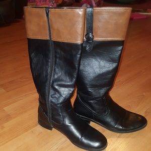 Below-The-Knee Women Boots!!